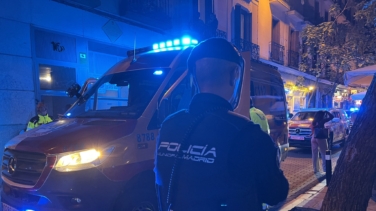 Un hombre herido grave por un apuñalamiento en la Plaza del Dos de Mayo