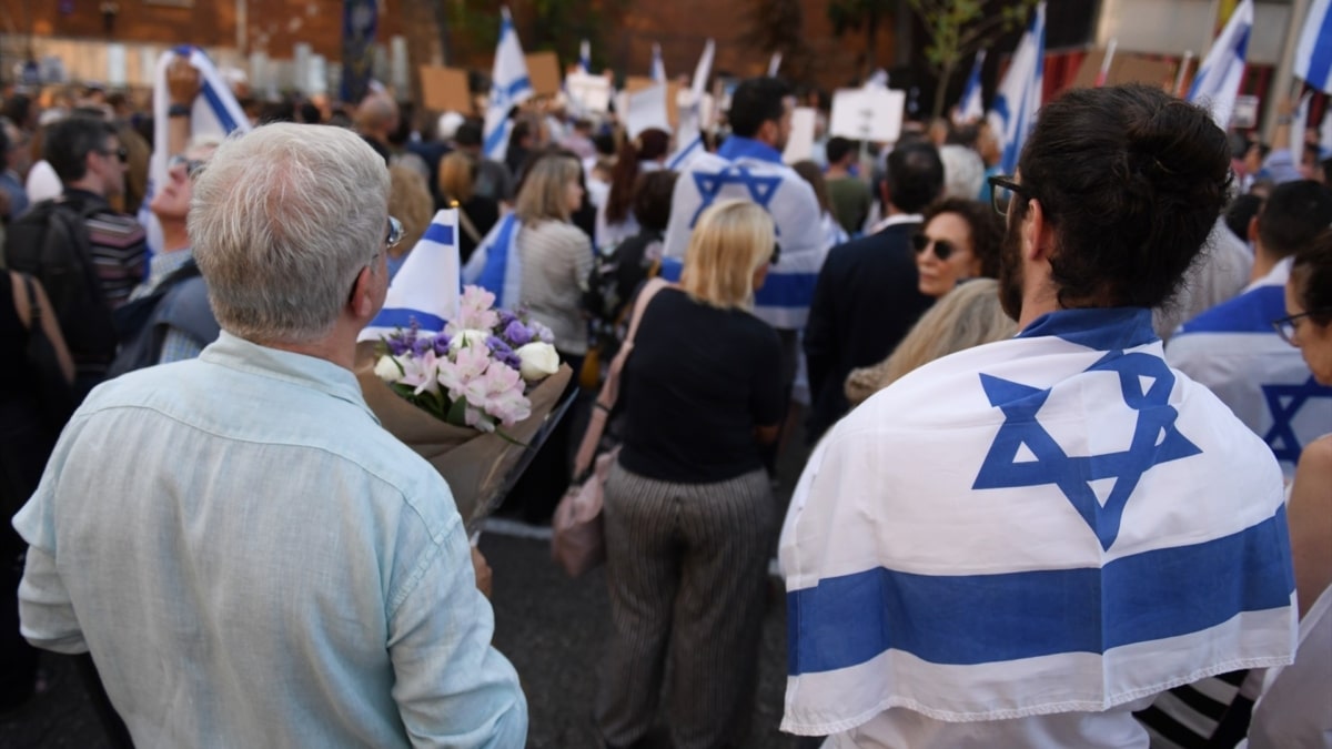 Concentración de apoyo a Israel frente a la Embajada de Israel en Madrid el 10 de octubre.