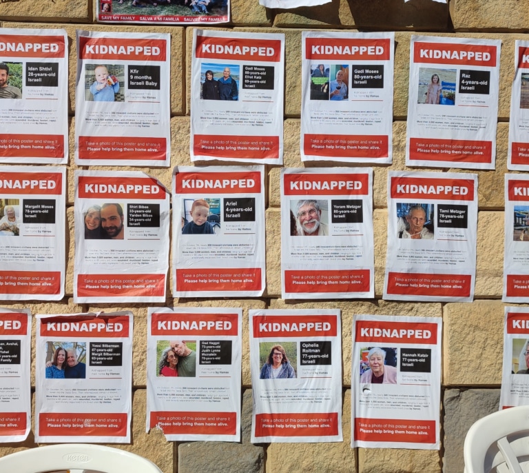 Israel eleva a 242 las personas secuestradas por Hamás en Gaza