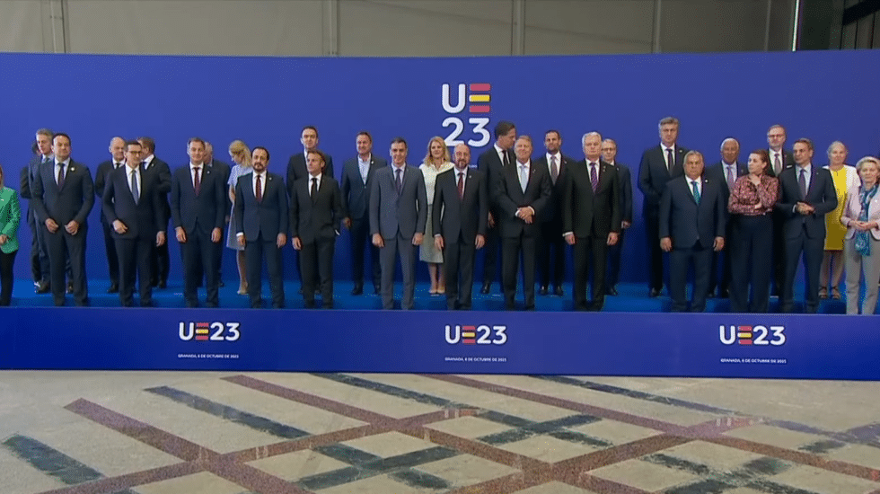 Foto de familia del consejo informal de jefes de Estado y Gobierno de la UE.