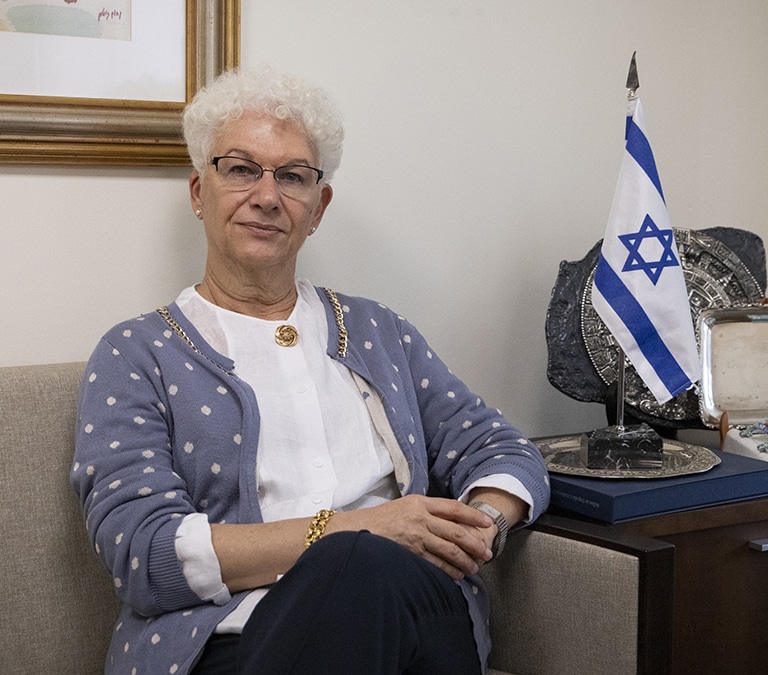 La embajadora de Israel volverá a España tras el "cambio a mejor" en los mensajes del Gobierno