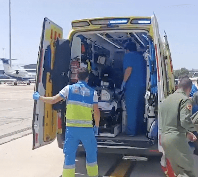 Un niño de 8 años recupera la función renal tras un trasplante combinado de corazón y riñón en el Hospital La Paz