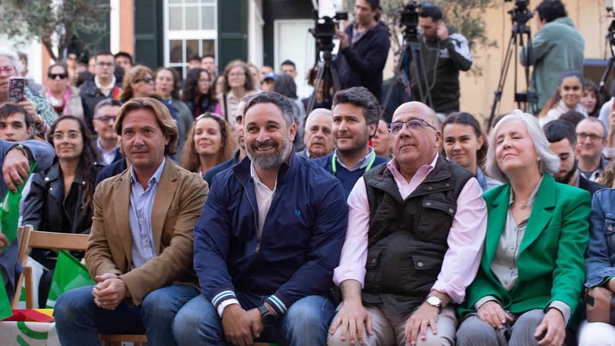 Vox cesa a su portavoz adjunto en Baleares tras la crisis abierta con el PP