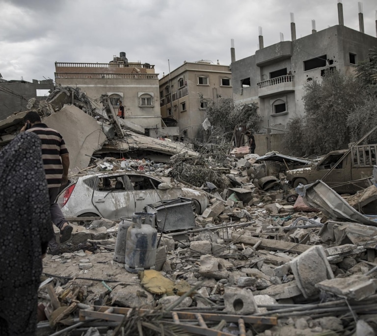 Albares confirma que ya han empezado a evacuar a los españoles en Gaza