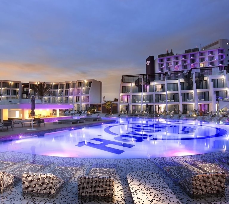 La subida de precios de los hoteles y la menor ocupación disparó su rentabilidad en verano