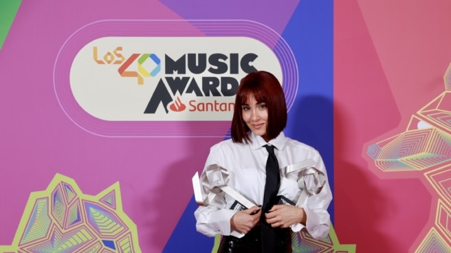 Aitana, Ana Mena y la música urbana dominan Los40 Music Awards 2023 Aitana con los premios ganados en Los40 Music Awards 2023