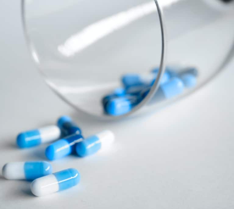 Los antibióticos "no sirven para todo": no funcionan contra la gripe, el catarro o el dolor de cabeza