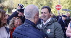 "¡Hombre, Imanol!, ¿qué tal, bien?... Sí, nervioso, ya sabes", así ha sido el frío encuentro entre Urkullu y su sucesor
