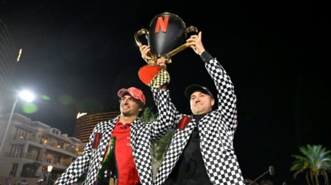 El piloto de Ferrari Carlos Sainz y el golfista Justin Thomas