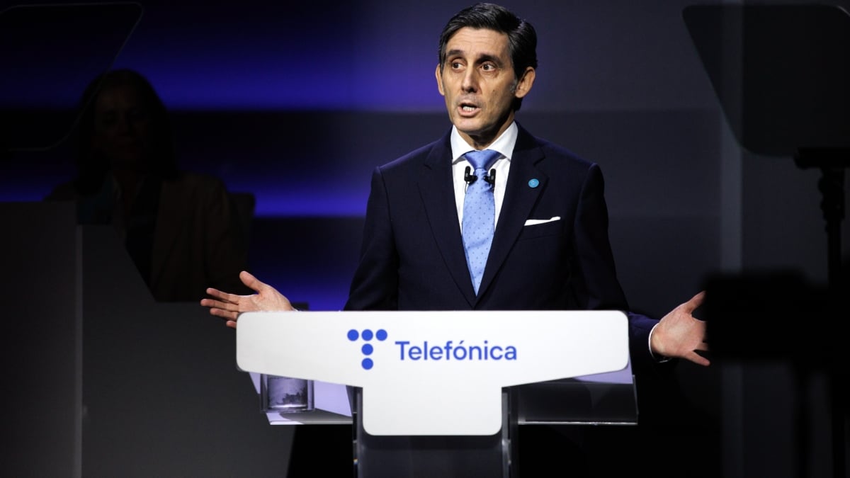 El CEO de Telefónica, José María Álvarez-Pallete López, interviene durante una Junta General de Accionistas, en el Distrito Telefónica