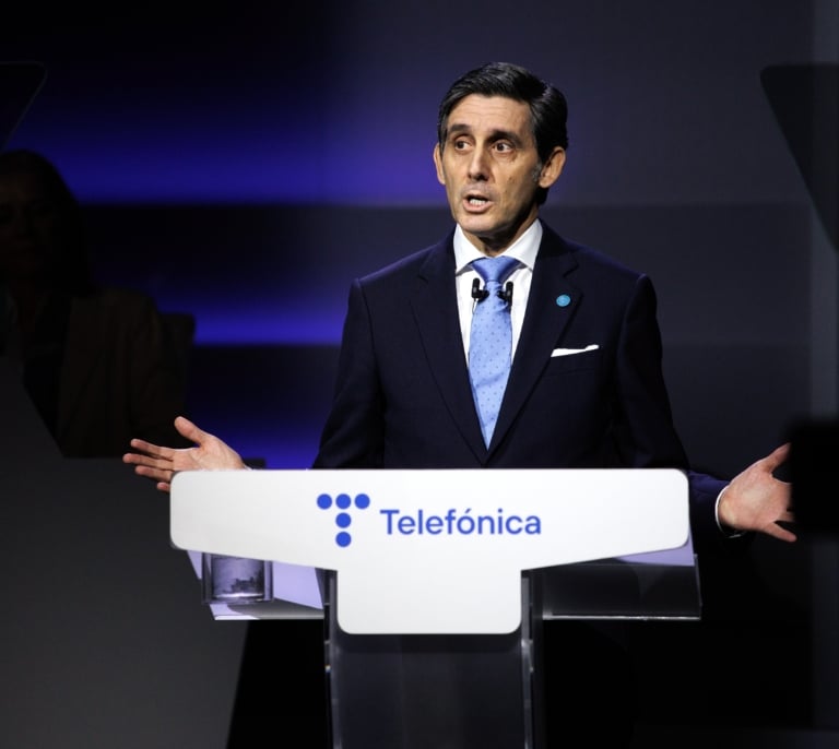 Telefónica se enfrenta a su semana decisiva con el Gobierno al acecho de la compañía