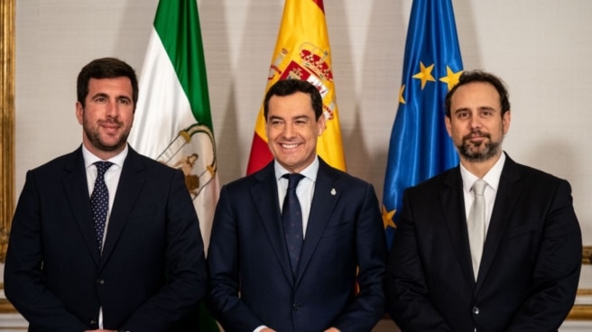 Coxabengoa impulsará la inversión de proyectos de energía y agua en Andalucía para solventar los problemas de sequía Coxabengoa impulsará la inversión de proyectos de energía y agua en Andalucía para solventar los problemas de sequía