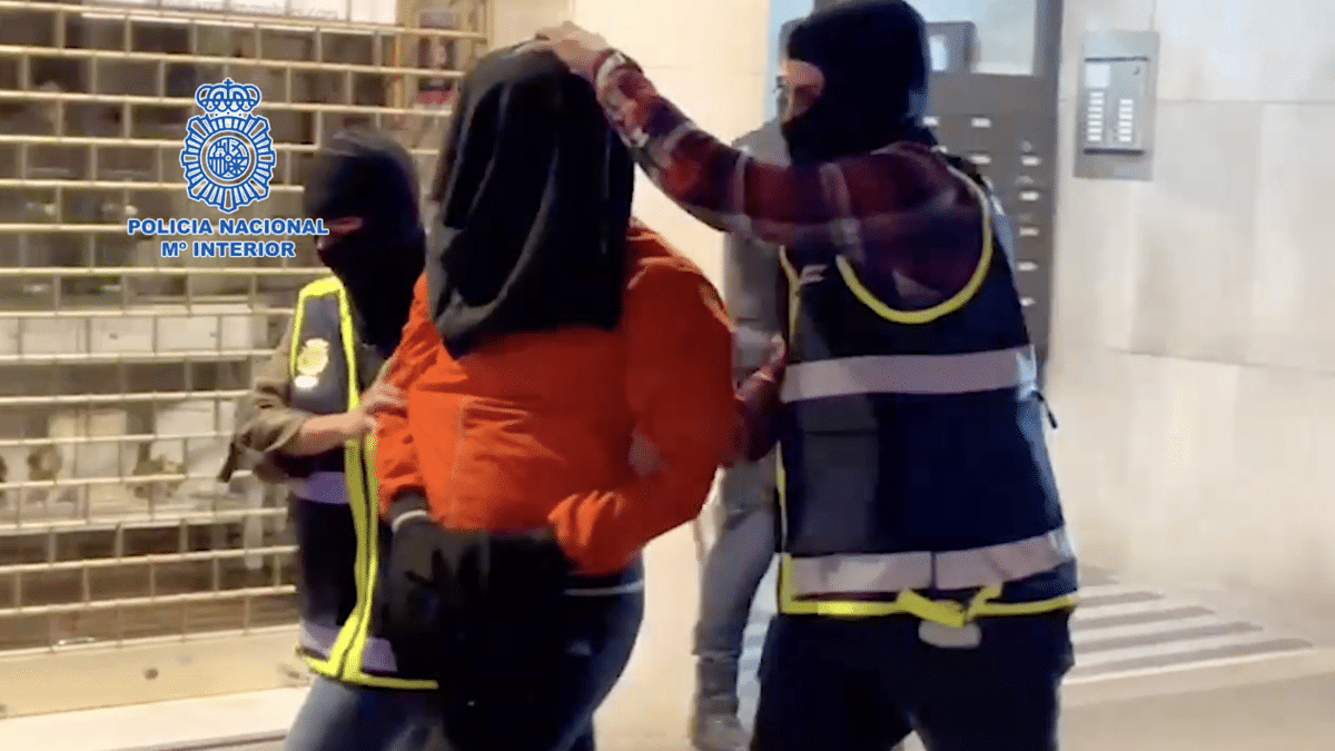 La Policía Nacional detiene a un yihadista en Terrassa con intención de cometer un atentado