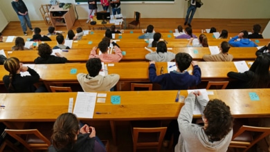 "Los universitarios españoles ya no tendrán que demostrar un mínimo de conocimientos sobre la historia del país del que forman parte"