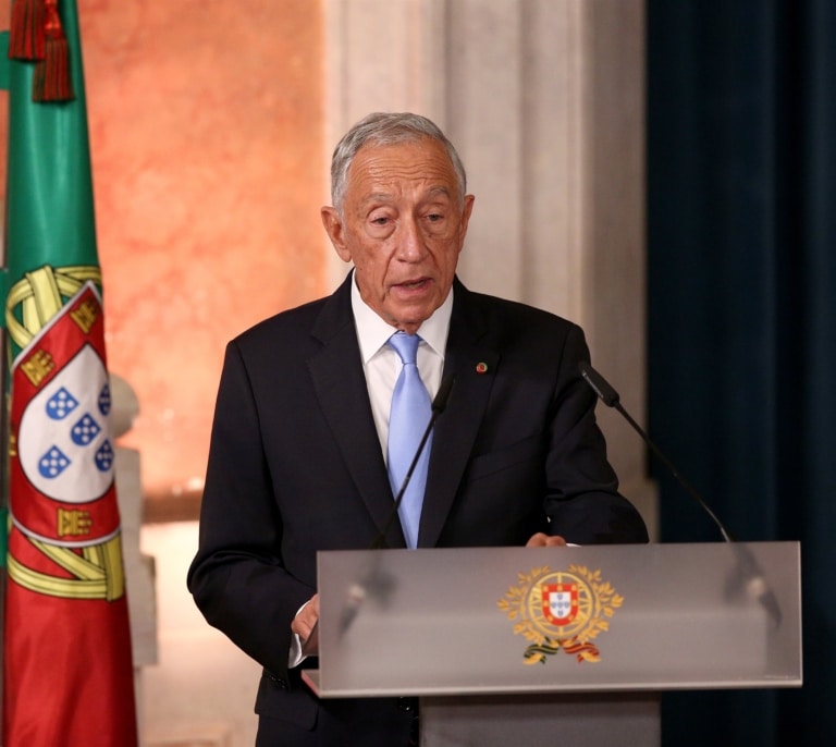 El presidente de Portugal anuncia elecciones anticipadas el 10 de marzo