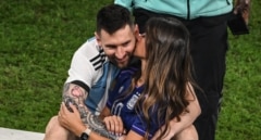 Roban 21.500 euros a la prima de Antonela Roccuzzo, mujer de Messi, en un asalto con tiroteo