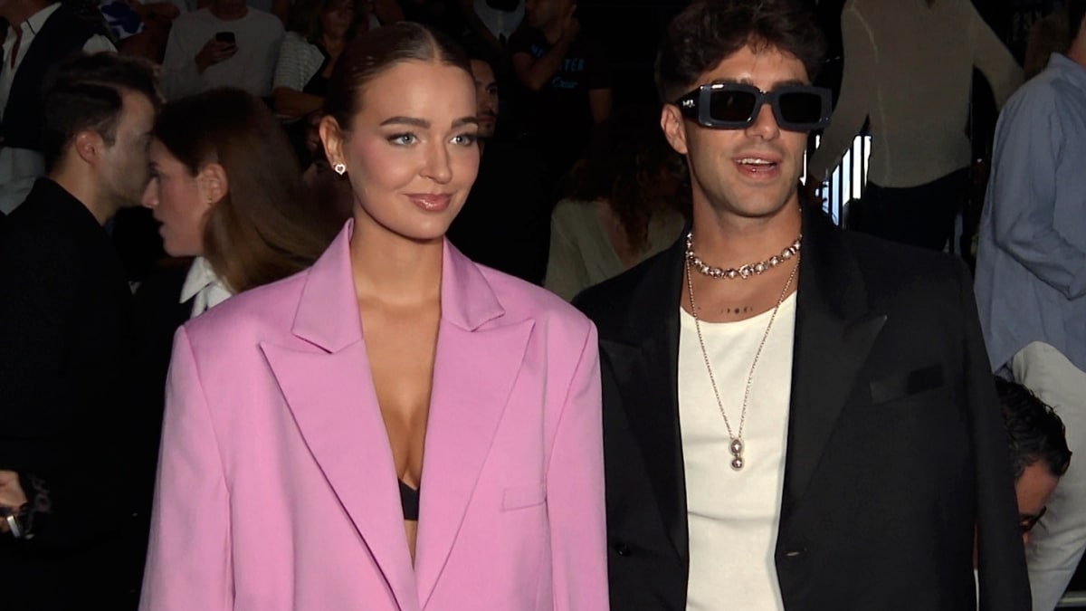 Laura Escanes y Álvaro de Luna en la Fashion Week de septiembre 2023