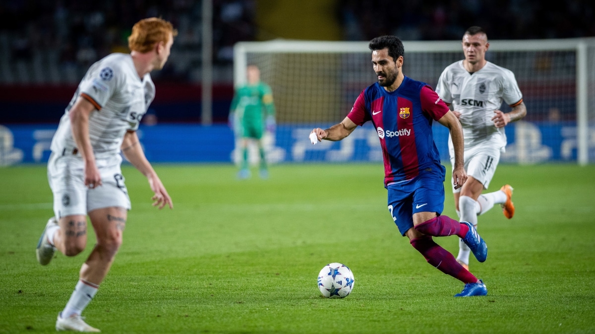 Ilkay Gundogan con el Barcelona frente al Shakhtar Donetsk