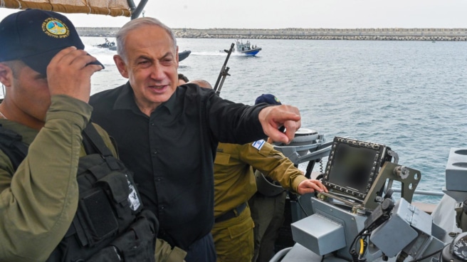 Netanyahu, en la base naval de Ashdod. Netanyahu, en la base naval de Ashdod.