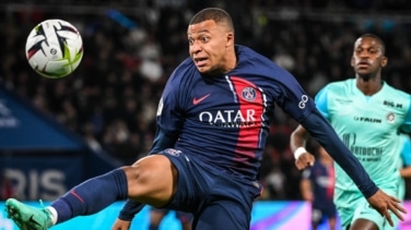 Nasri desaconseja a Mbappé fichar por el Real Madrid