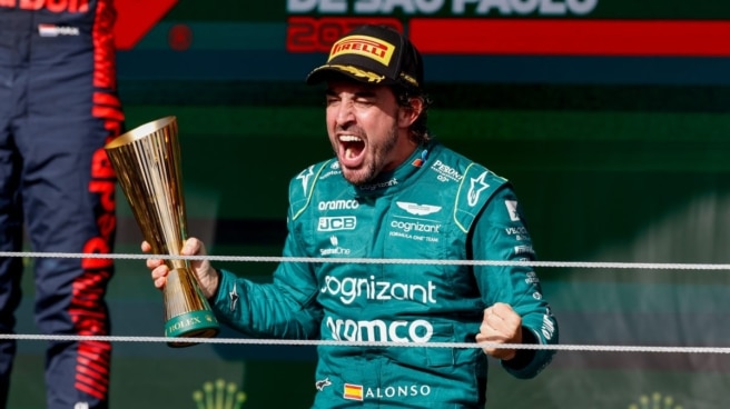 Fernando Alonso tras ser tercero en el Gran Premio de Brasil de Fórmula 1 Fernando Alonso tras ser tercero en el Gran Premio de Brasil de Fórmula 1
