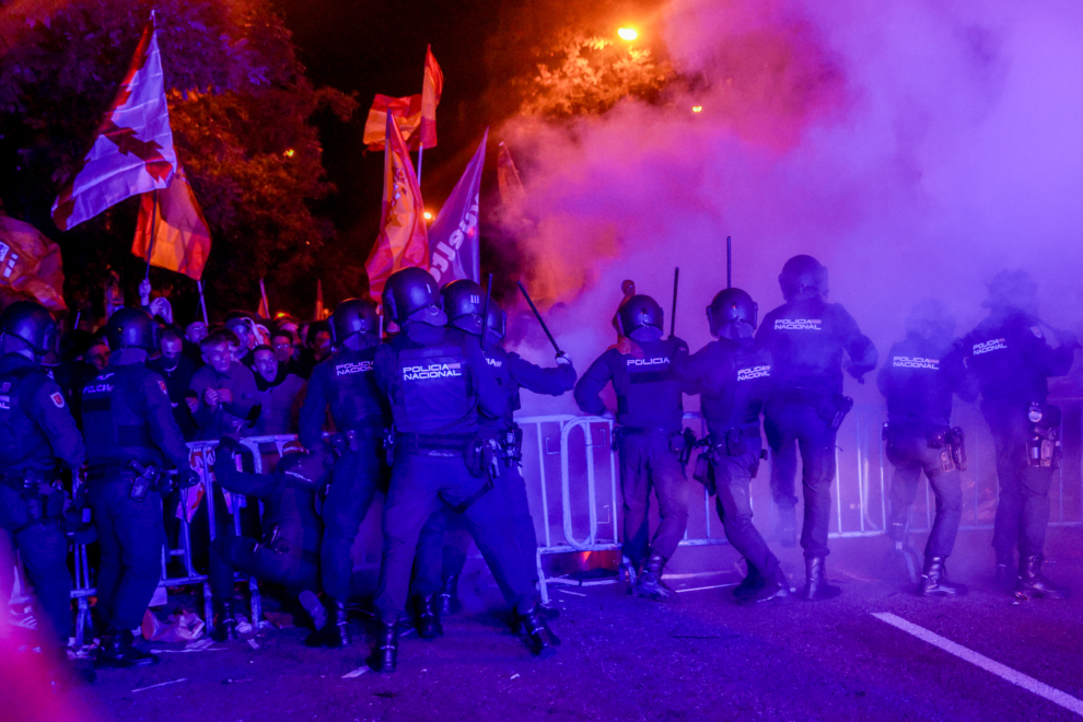 Carga policial en Ferraz.