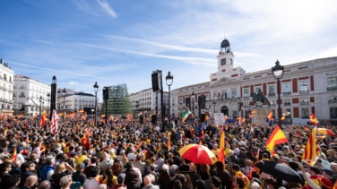 La derecha llena la calle