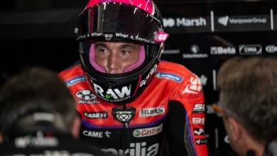 Así fue la agresión del español Aleix Espargaró a Morbidelli