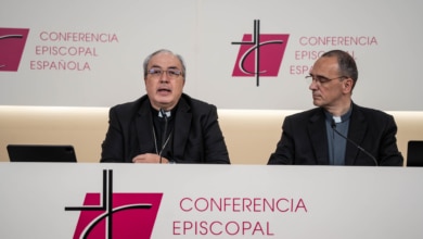 El informe encargado por la Iglesia recoge 1.383 denuncias y 2.056 víctimas de abusos sexuales