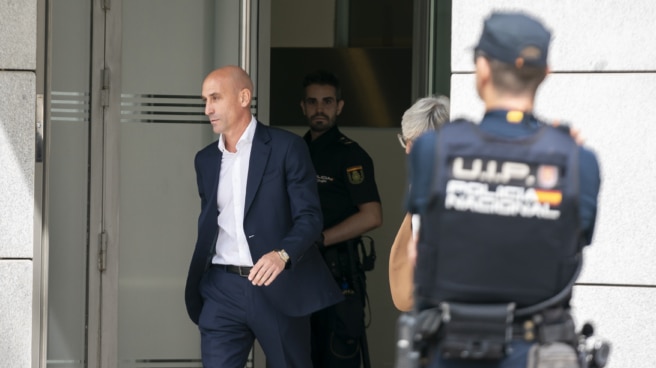 El expresidente de la Real Federación Española de Fútbol (RFEF), Luis Rubiales, sale de declarar de la Audiencia Nacional