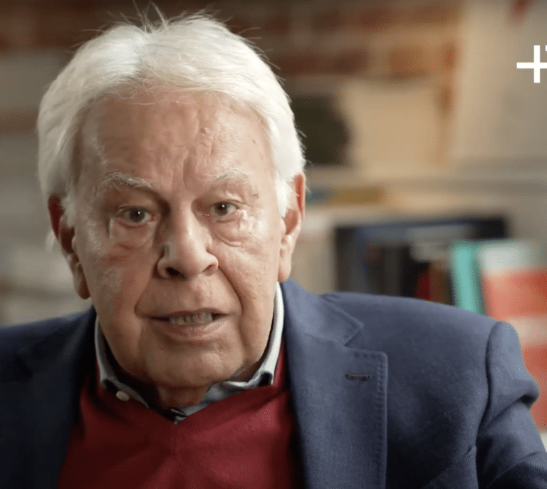 Felipe González rechaza la "necesidad" de aprobar la amnistía y defiende unas nuevas elecciones