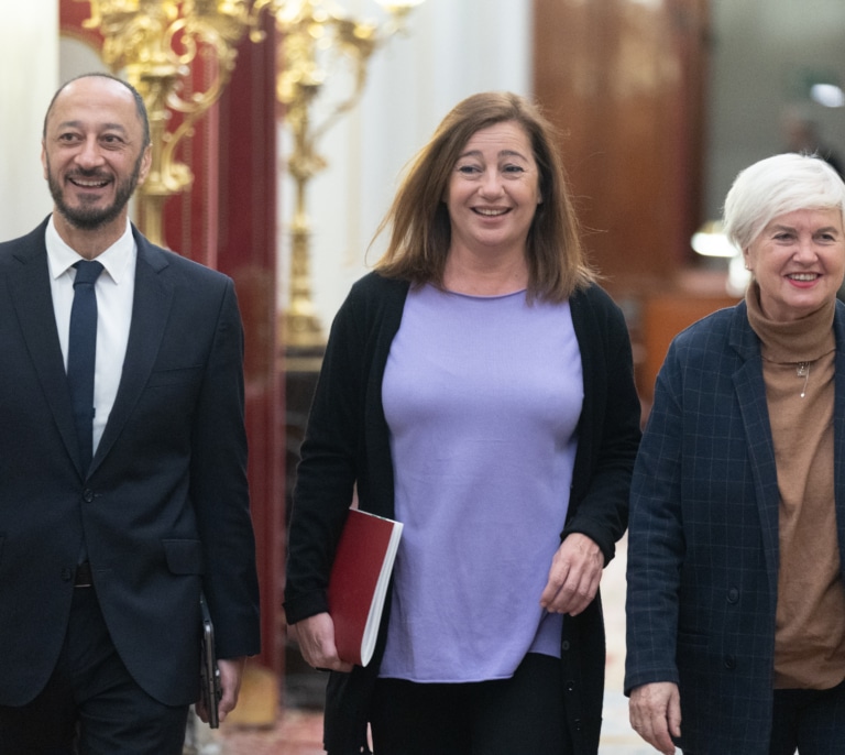 Armengol avisa al PP que la Mesa calificará la amnistía en cuanto se registre conforme al deseo de Junts