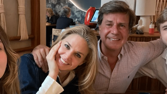 Cayetano Martínez de Irujo y Genoveva Casanova Cayetano Martínez de Irujo y Genoveva Casanova