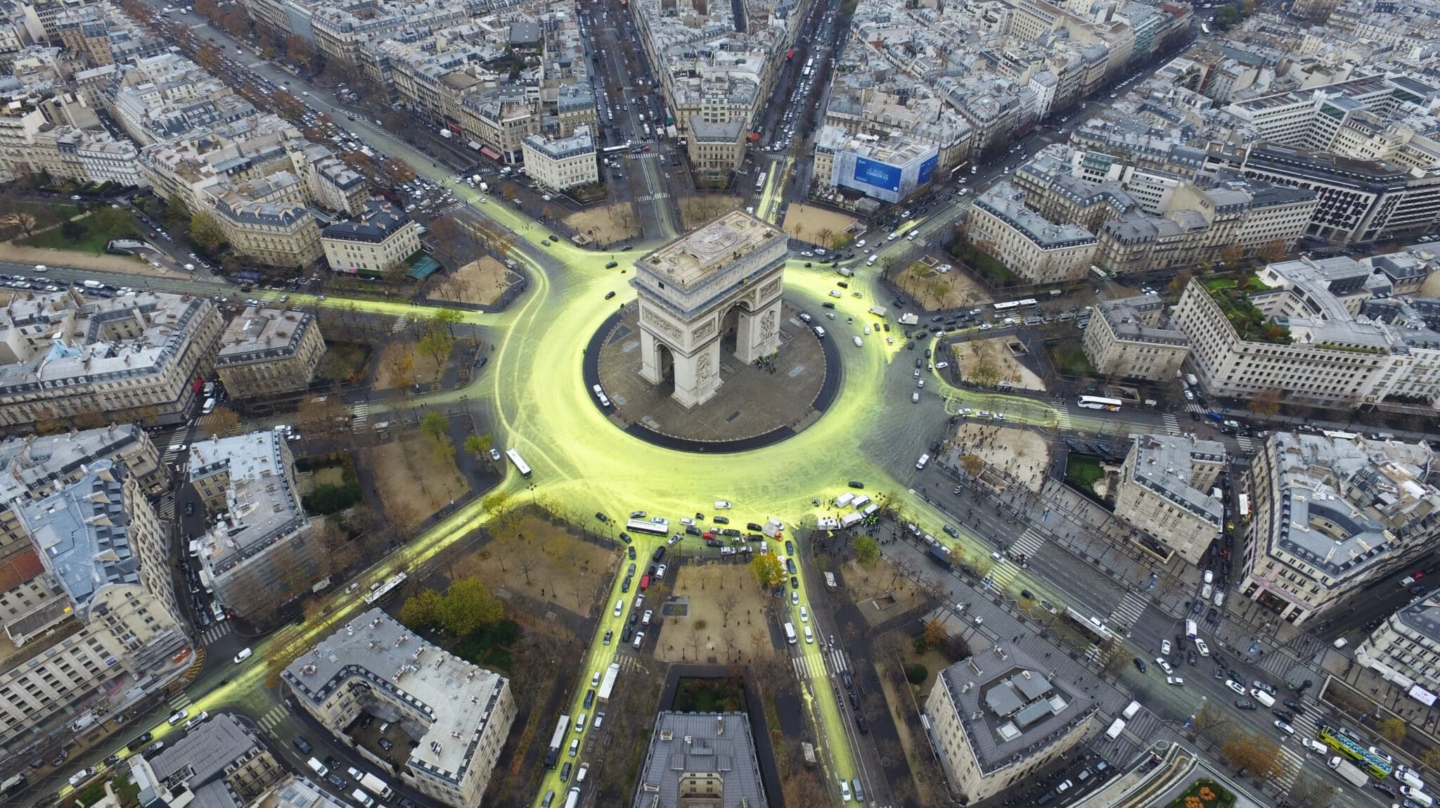 Acción de Greenpeace en Paris en 2015 donde se firmó el acuerdo más importante.