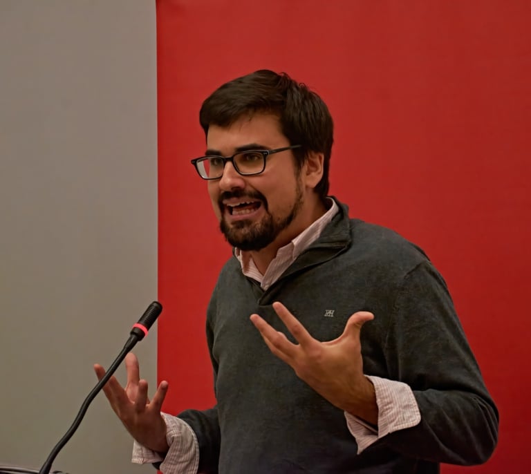 Izquierda y Española