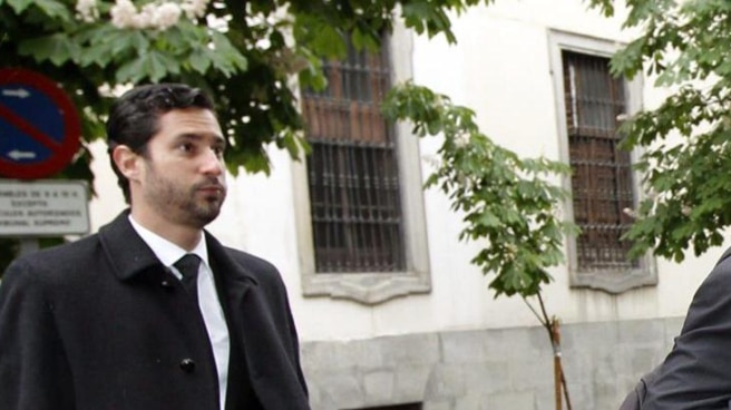 El hijo del presidente del Tribunal Constitucional, Cándido Conde-Pumpido Varela. El hijo del presidente del Tribunal Constitucional, Cándido Conde-Pumpido Varela.