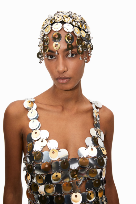 For example, this headpiece from the Rabanne x H&M collection cost 179 euros.