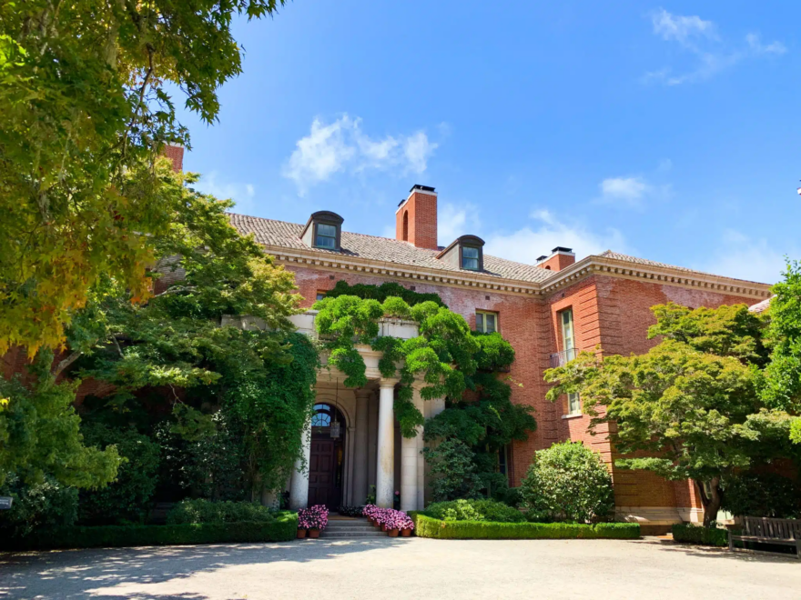 Imagen exterior de la casa Filoli, en California, donde se han reunido Biden y Xi Jinping