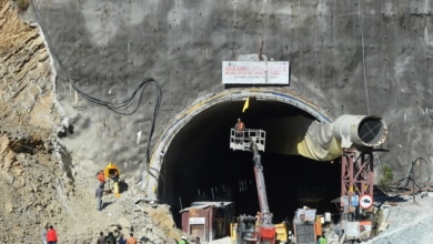 India activa 5 planes de emergencia para rescatar a los 41 trabajadores atrapados en un túnel desde el 12 de noviembre