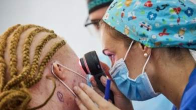 Las expediciones médicas de ISDIN a Mozambique realizan más de 250 cirugías en un año para extirpar lesiones en la piel