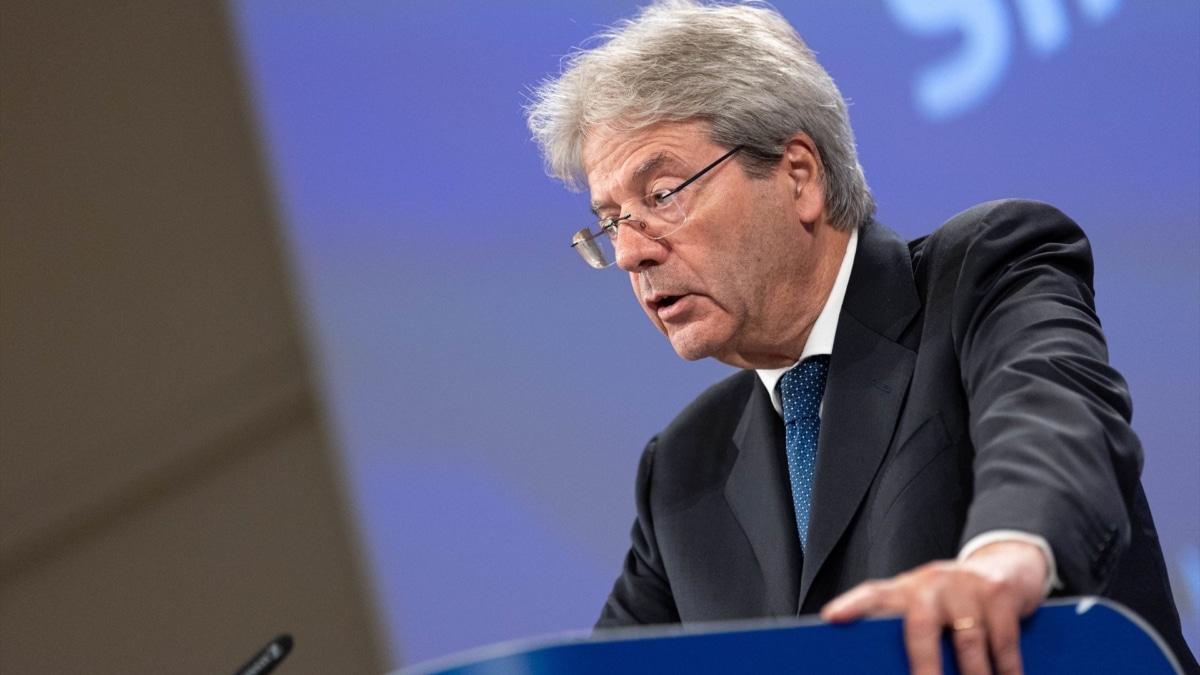 El comisario de Asuntos Económicos de la Comisión Europea, Paolo Gentiloni, en una rueda de prensa.