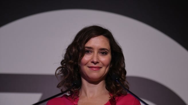 presidenta comunidad madrid isabel diaz ayuso
