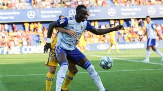 Raphael Dwamena con el Real Zaragoza Raphael Dwamena