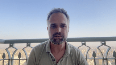 El primer evacuado español de Gaza reivindica que dejen salir a los palestinos de "esa jaula inhumana"