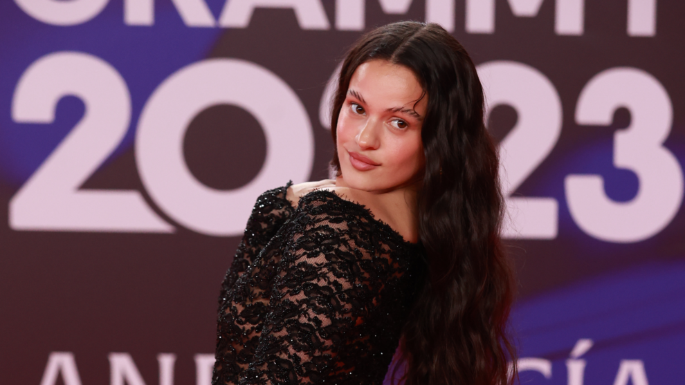 Rosalía posa en los Grammy Latinos de Sevilla