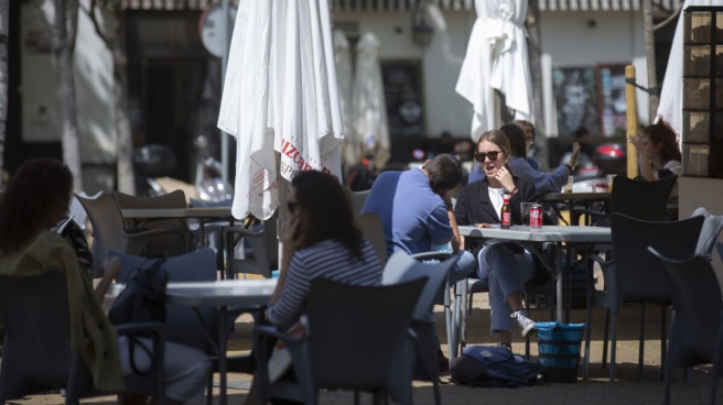La Junta de Andalucía habilita una subvención para la profesionalización del turismo y la hostelería en Sevilla La Junta de Andalucía habilita una subvención para la profesionalización del turismo y la hostelería en Sevilla