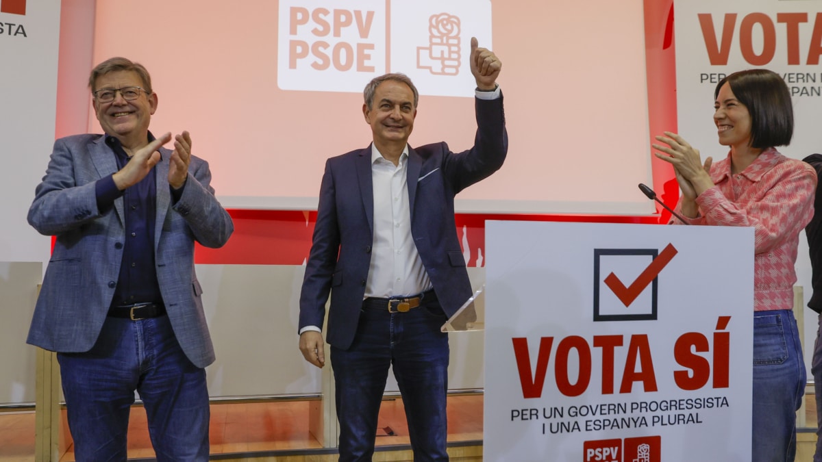 Zapatero en un acto sobre el voto de la militancia del PSOE al 'pacto de progreso'