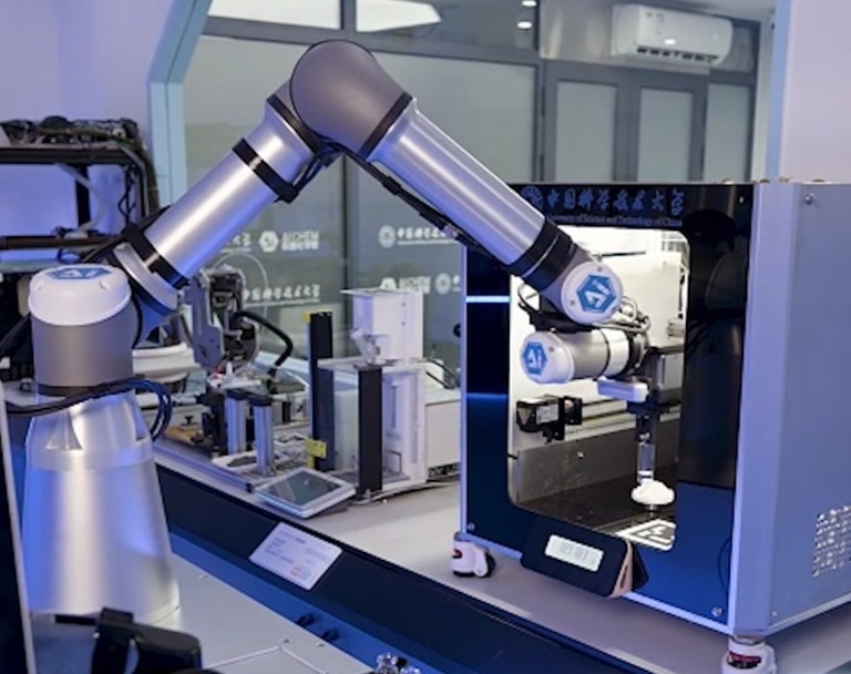 El robot con IA que nos acerca a vivir en Marte: "En el futuro los humanos tendremos fábricas de oxígeno allí"