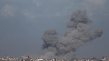 Hamás tacha el bombardeo israelí contra la Gran Mezquita de Gaza de "crimen atroz"