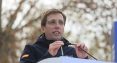 Almeida replica a Ortega Smith: "En política es más importante tener votos que un exceso de huevos"